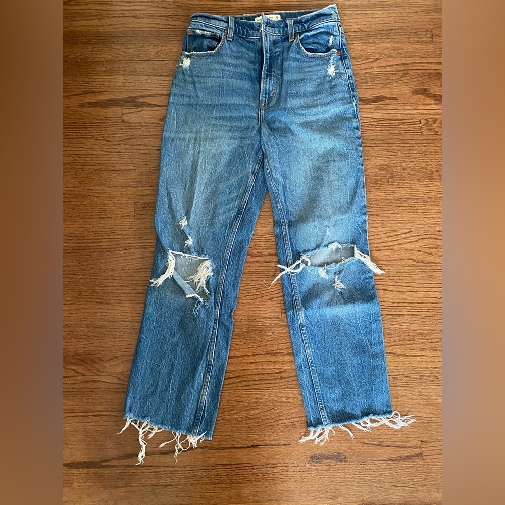 Abercrombie & Fitch 90’s Straight Ultra High Rise Jeans size 27 (4R)